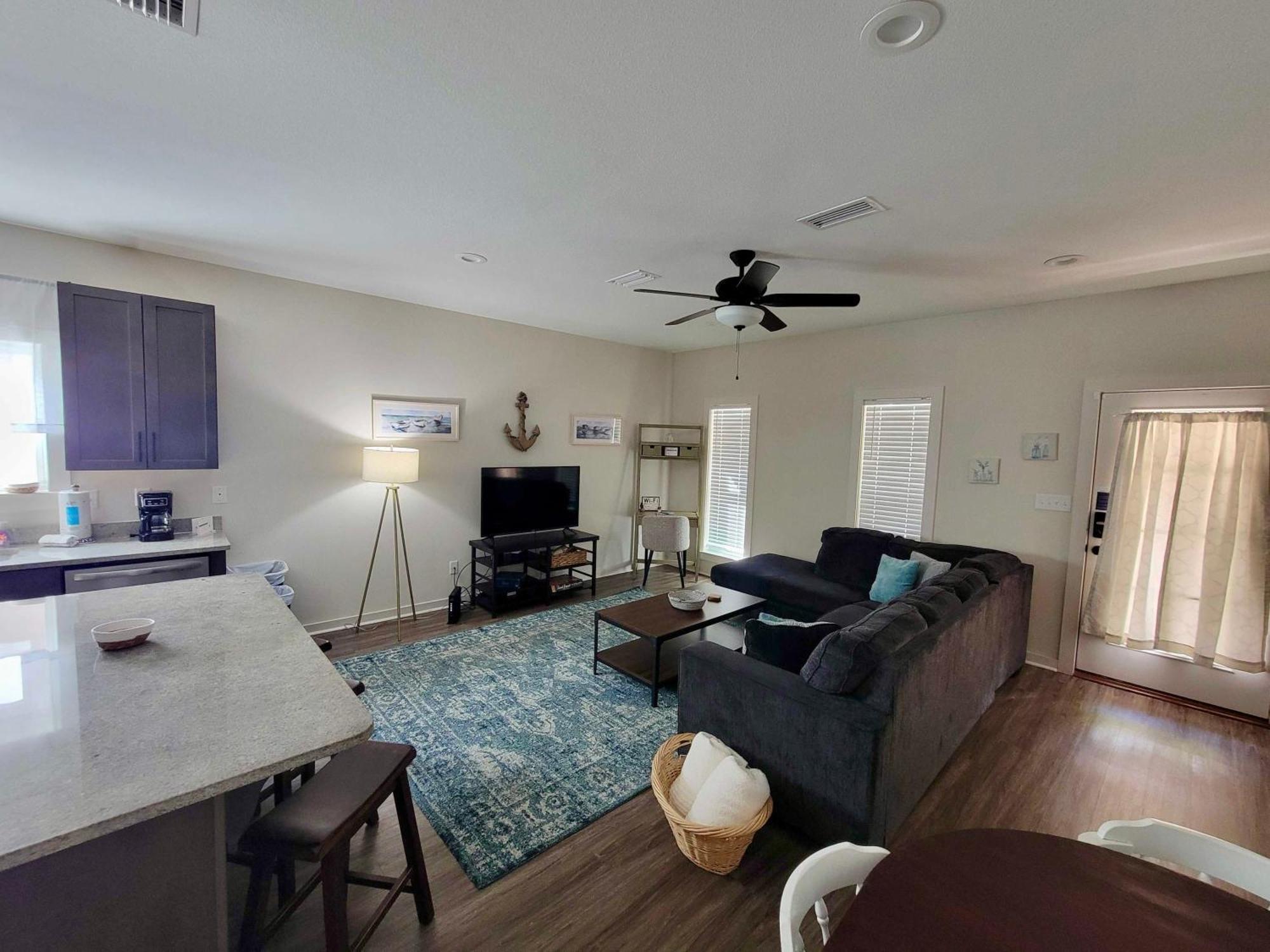Beach Flow Bungalow-Mins To Downtown-Dining-Base Pensacola Dış mekan fotoğraf