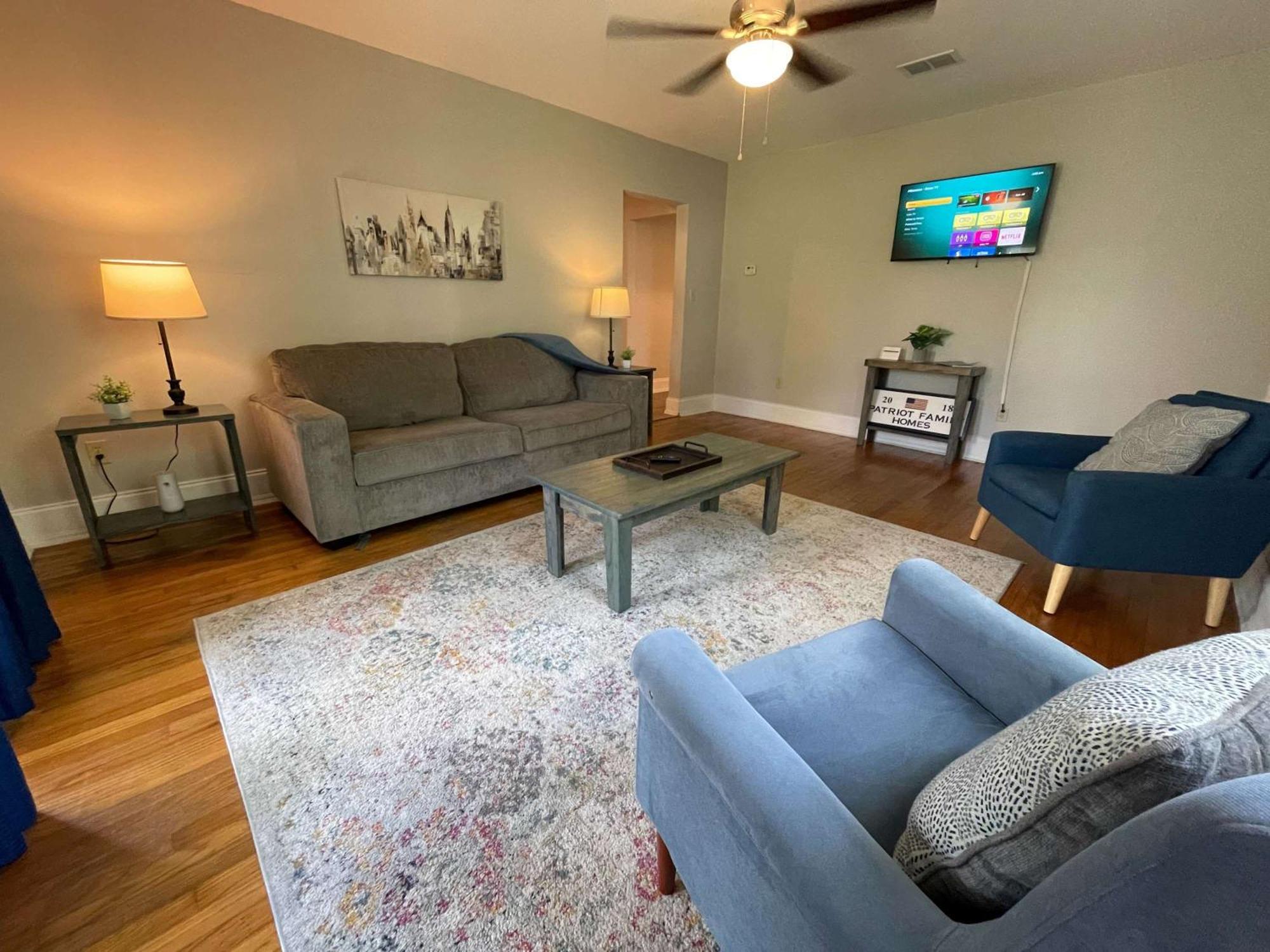 Beach Flow Bungalow-Mins To Downtown-Dining-Base Pensacola Dış mekan fotoğraf